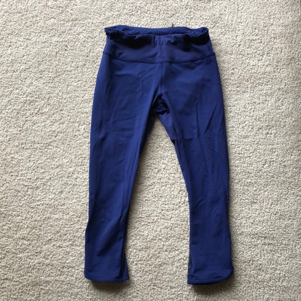 COPY - Lululemon crops